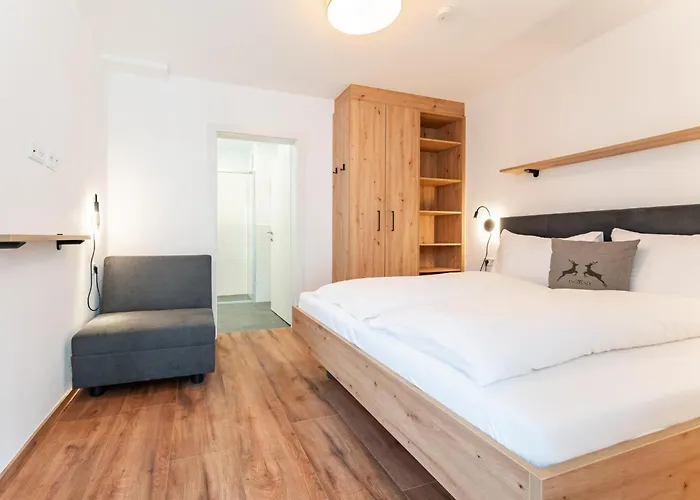 Lejlighed Falken 4 *